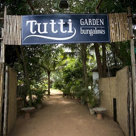 Tutti Garden Bungalows Hotel Mormugao Esterno foto