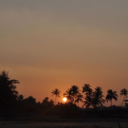 Tutti Garden Bungalows Hotel Mormugao Esterno foto