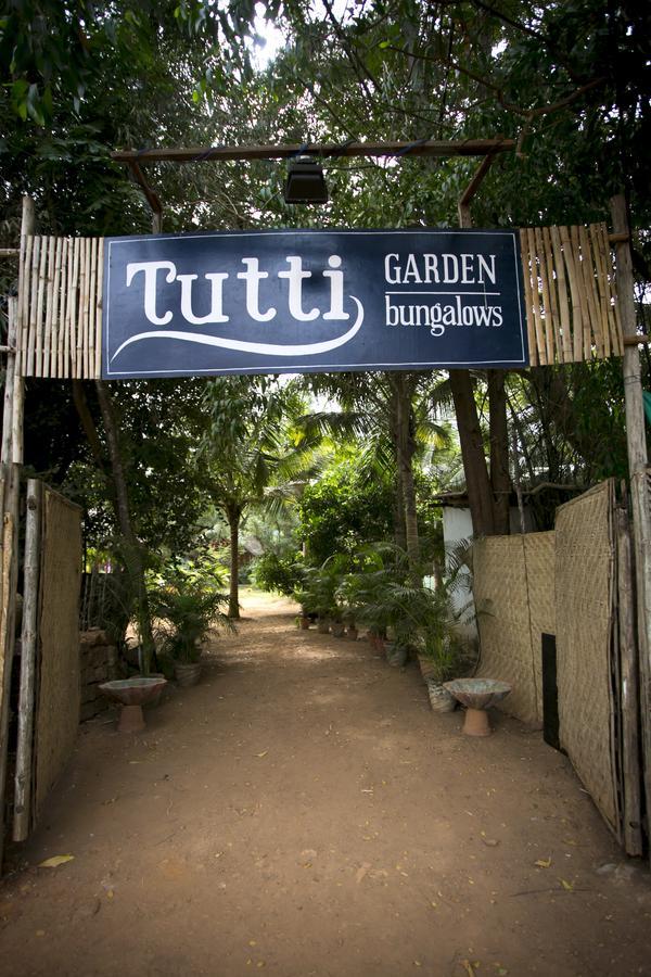 Tutti Garden Bungalows Hotel Mormugao Esterno foto